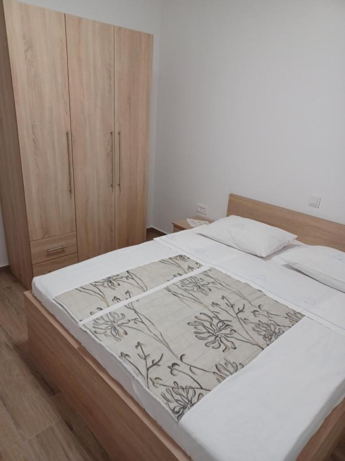 Apartments Beg Раб Екстериор снимка