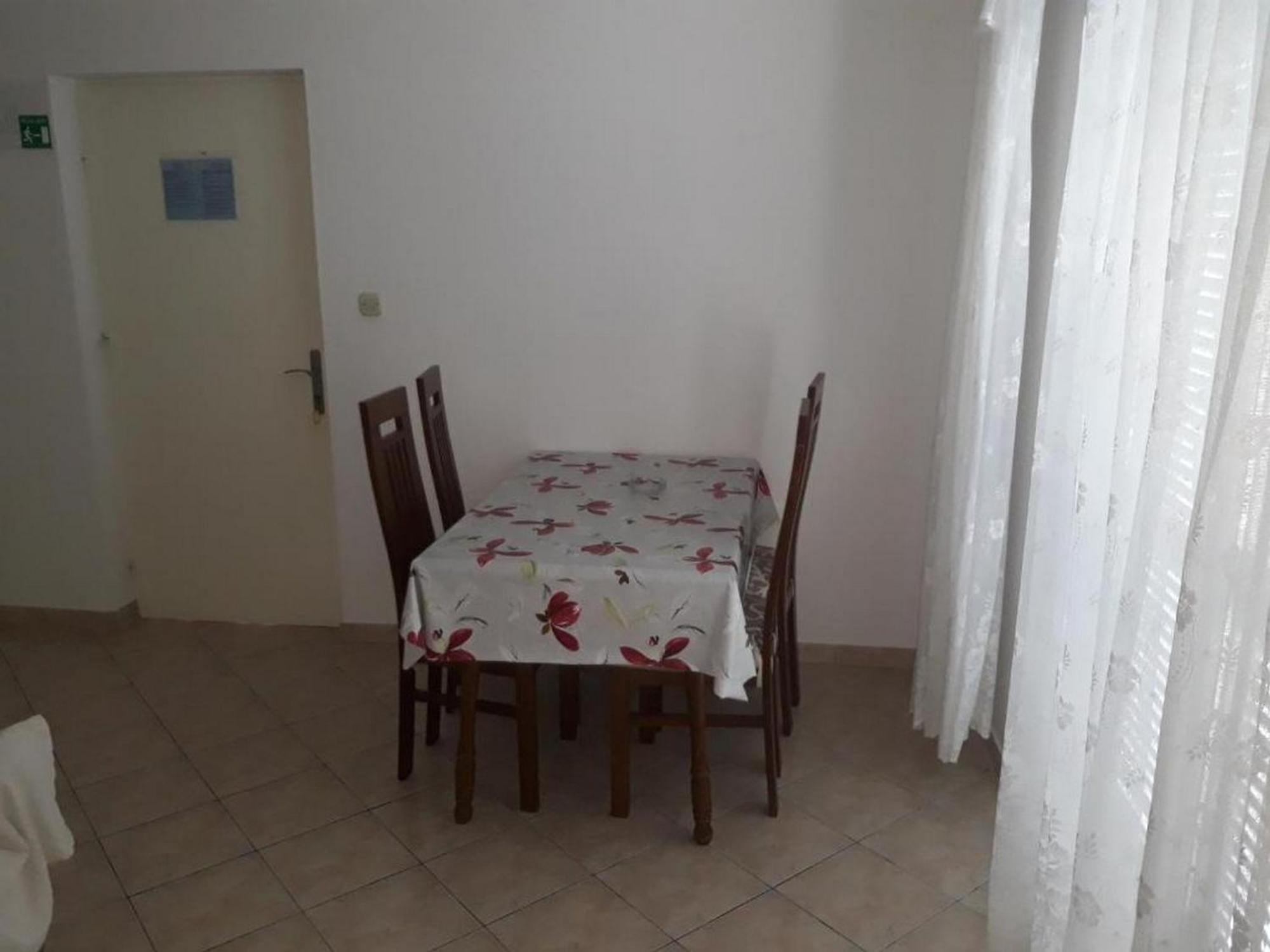 Apartments Beg Раб Стая снимка