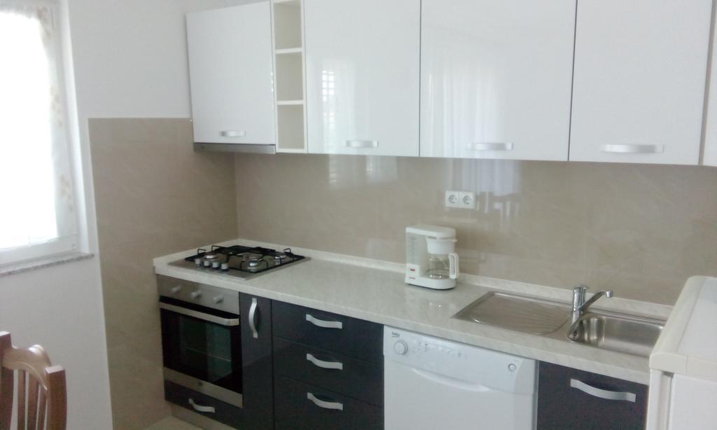 Apartments Beg Раб Екстериор снимка